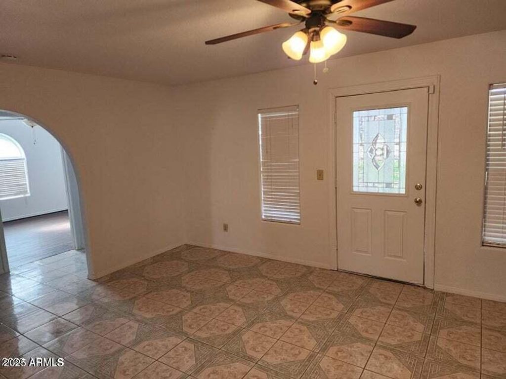 Image 26 of property listing at 802 N ALZORA Way, Tolleson, AZ 85353