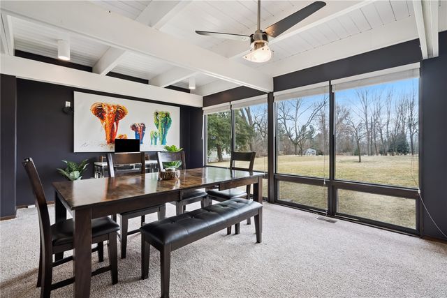 1980 Valley View Drive NE, North Liberty, IA 52317