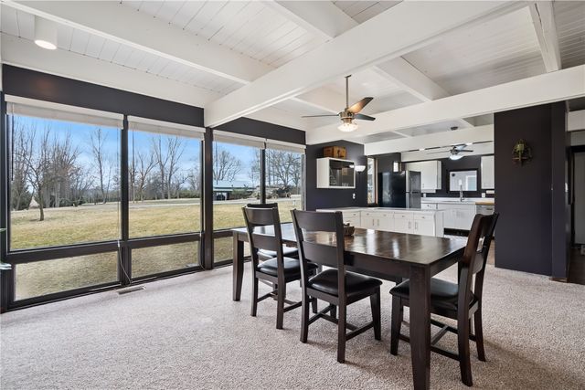 1980 Valley View Drive NE, North Liberty, IA 52317