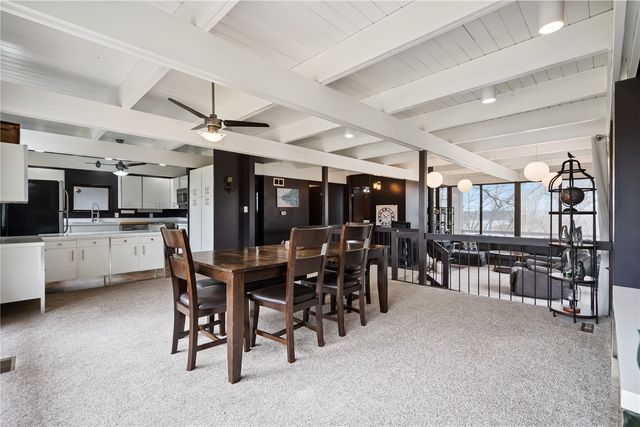 1980 Valley View Drive NE, North Liberty, IA 52317