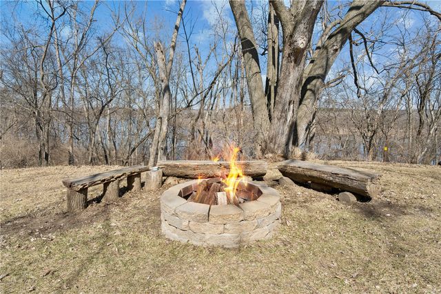 1980 Valley View Drive NE, North Liberty, IA 52317