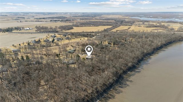 1980 Valley View Drive NE, North Liberty, IA 52317