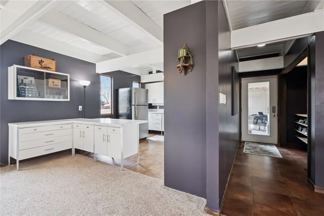 1980 Valley View Drive NE, North Liberty, IA 52317