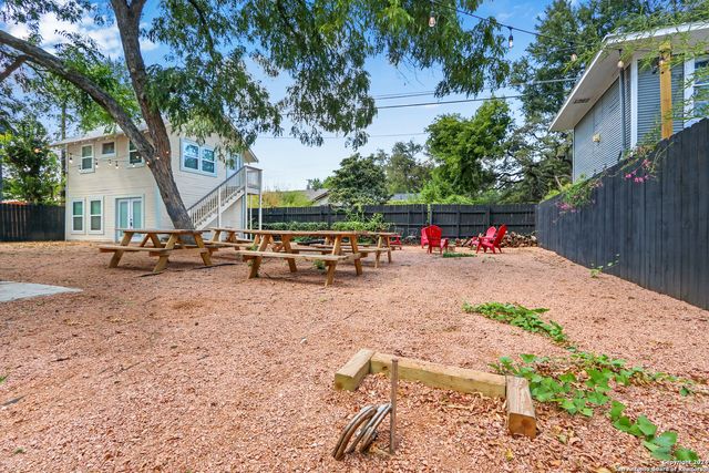 223 E Craig Pl, San Antonio, TX 78212