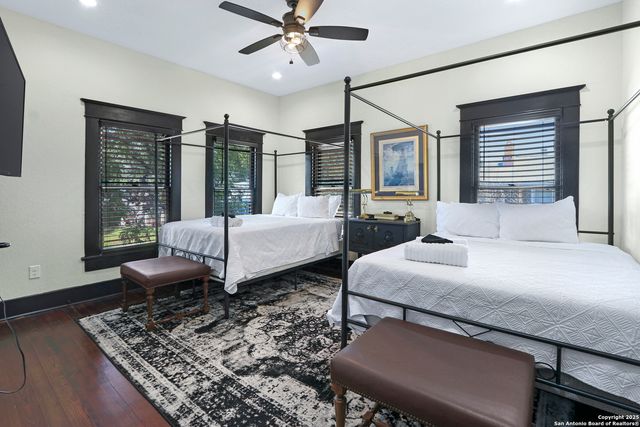 223 E Craig Pl, San Antonio, TX 78212