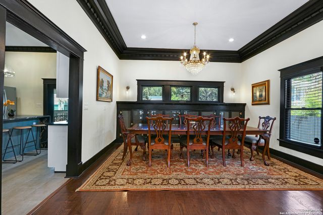 223 E Craig Pl, San Antonio, TX 78212