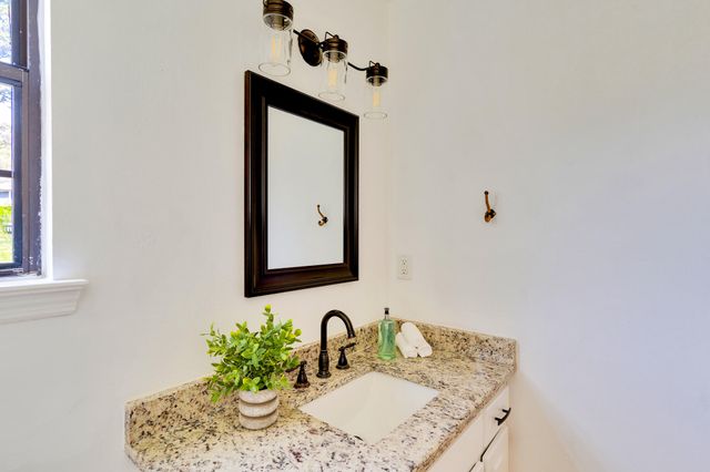 2105 Port Royal Drive, Soddy Daisy, TN 37379