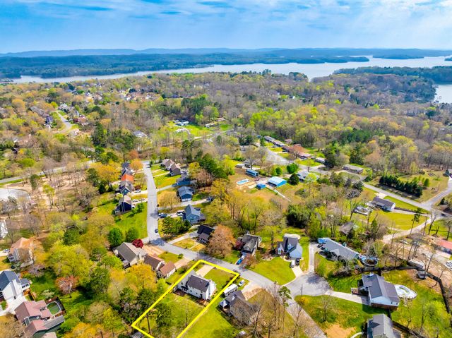 2105 Port Royal Drive, Soddy Daisy, TN 37379