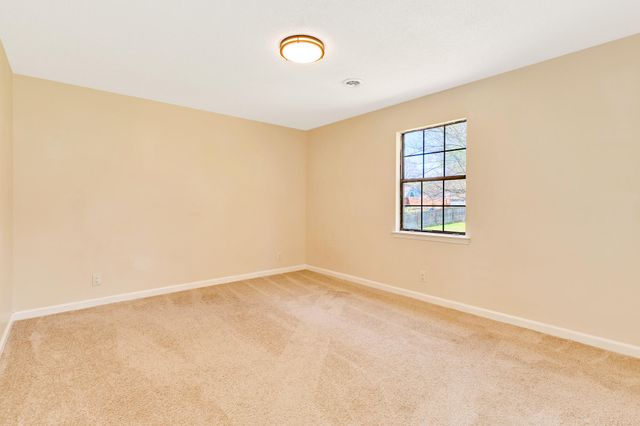 2105 Port Royal Drive, Soddy Daisy, TN 37379