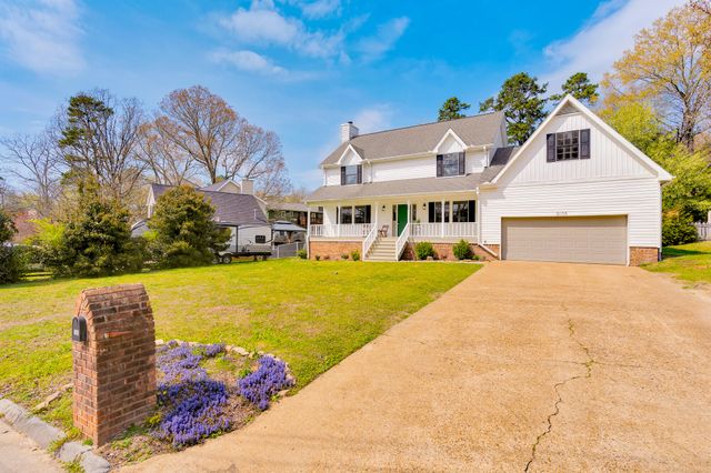 2105 Port Royal Drive, Soddy Daisy, TN 37379