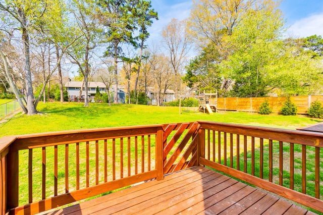 2105 Port Royal Drive, Soddy Daisy, TN 37379