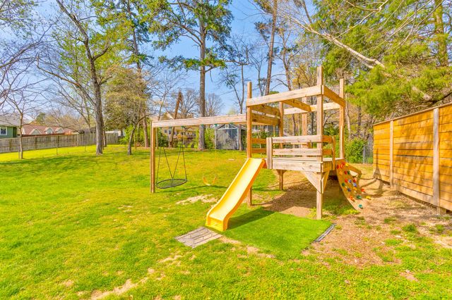 2105 Port Royal Drive, Soddy Daisy, TN 37379