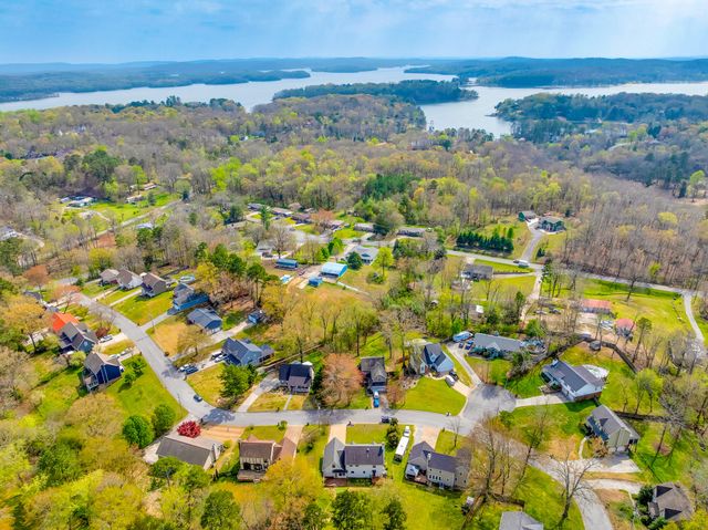 2105 Port Royal Drive, Soddy Daisy, TN 37379
