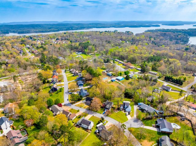 2105 Port Royal Drive, Soddy Daisy, TN 37379