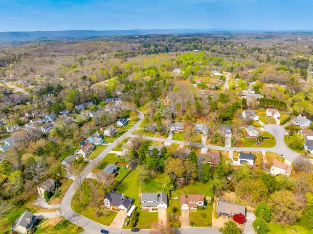 2105 Port Royal Drive, Soddy Daisy, TN 37379