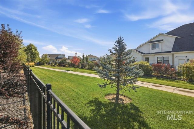 5773 W Trigo Dr, Eagle, ID 83616
