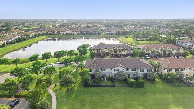 5295 Santa Maria Avenue, Boynton Beach, FL 33436