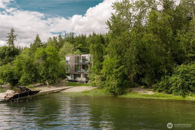 3101 E Lake Sammamish Parkway NE, Sammamish, WA 98074