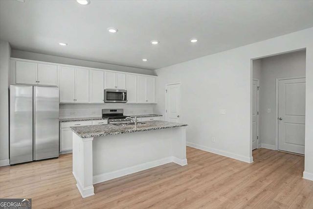 61 Dew Drop Point, Dallas, GA 30157