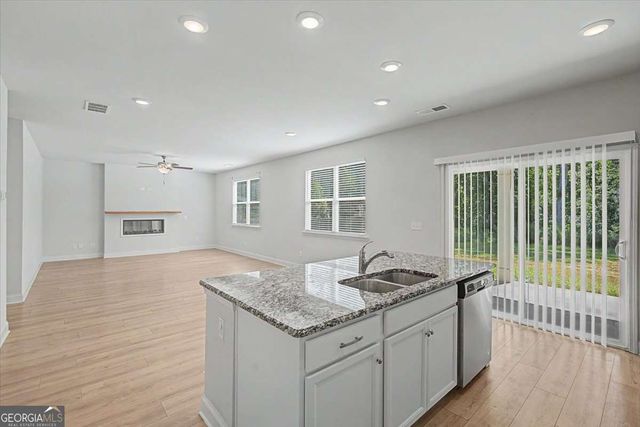 61 Dew Drop Point, Dallas, GA 30157
