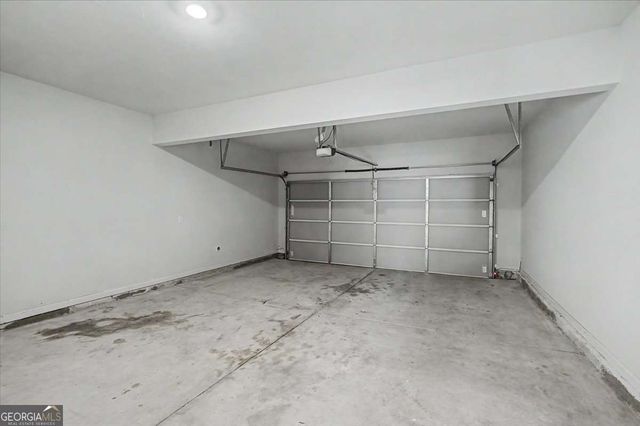 61 Dew Drop Point, Dallas, GA 30157
