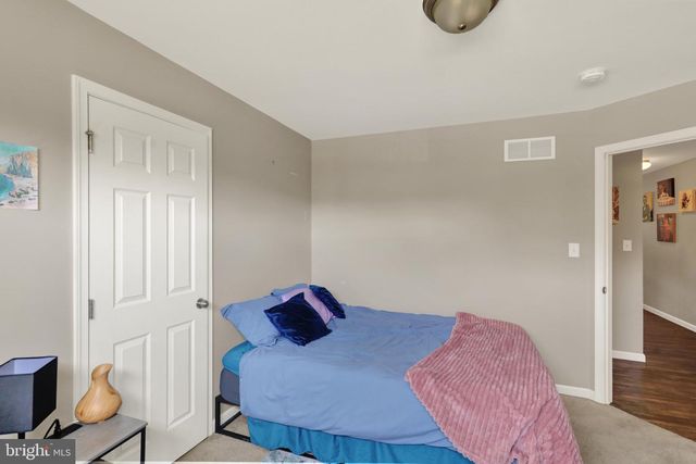 2 ROLLINGVIEW LN, Denver, PA 17517