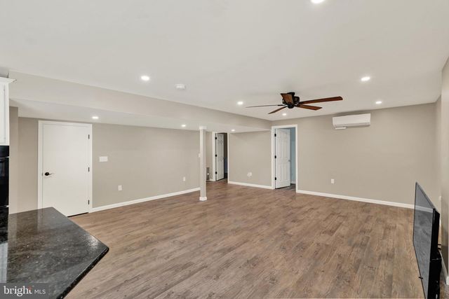 2 ROLLINGVIEW LN, Denver, PA 17517