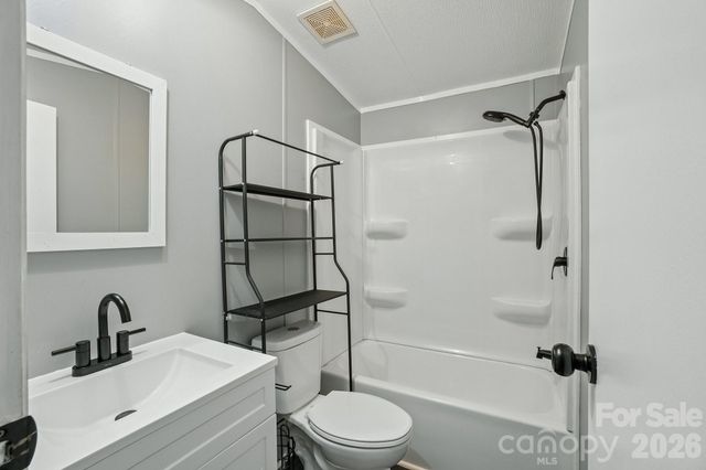 605 Turkey Creek Terrace, Leicester, NC 28748