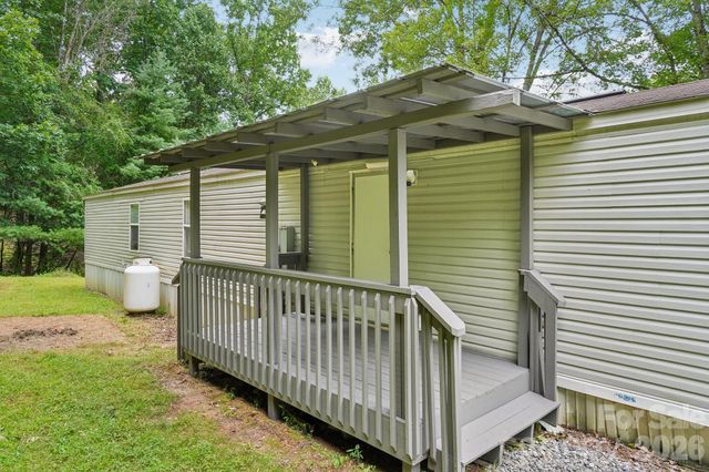 605 Turkey Creek Terrace, Leicester, NC 28748