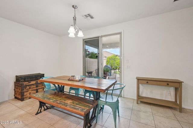 18620 W NORTH Lane, Waddell, AZ 85355