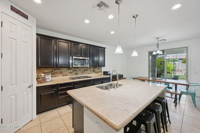 18620 W NORTH Lane, Waddell, AZ 85355