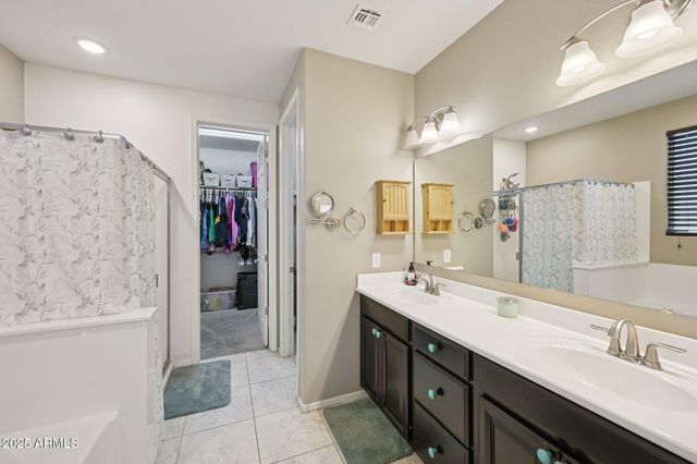 18620 W NORTH Lane, Waddell, AZ 85355