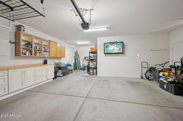 18620 W NORTH Lane, Waddell, AZ 85355