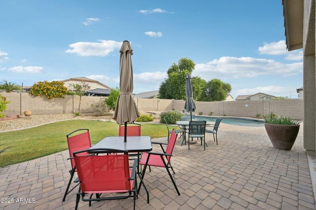 18620 W NORTH Lane, Waddell, AZ 85355