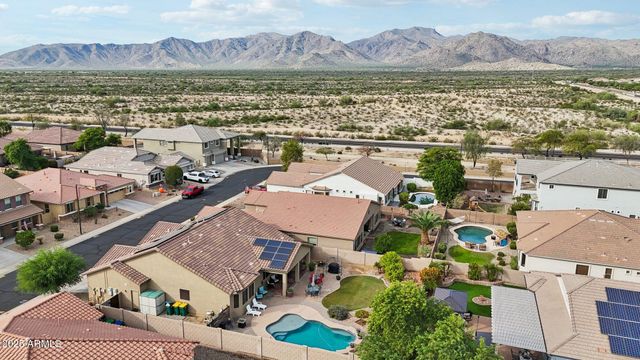 18620 W NORTH Lane, Waddell, AZ 85355