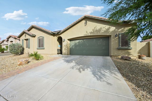 18620 W NORTH Lane, Waddell, AZ 85355