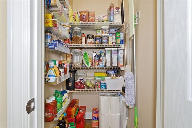 718 Settlers Crossing, Canton, GA 30114