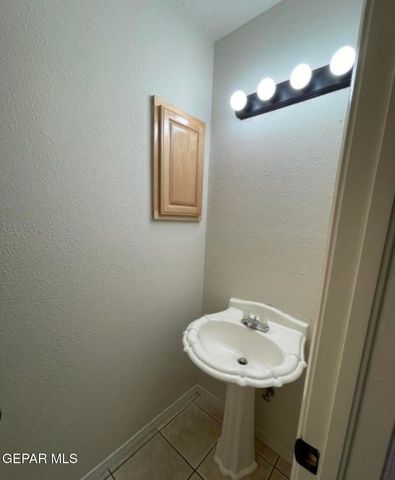 206 Vic Clark Court B, El Paso, TX 79912