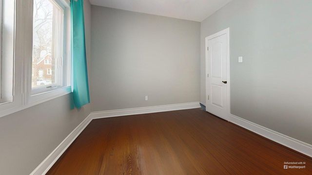 3742 Wisconsin Avenue, Berwyn, IL 60402