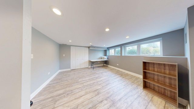 3742 Wisconsin Avenue, Berwyn, IL 60402