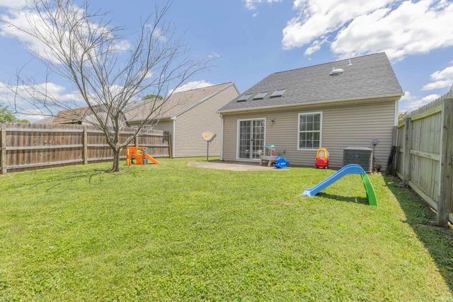 5863 River Walk Circle, Newburgh, IN 47630