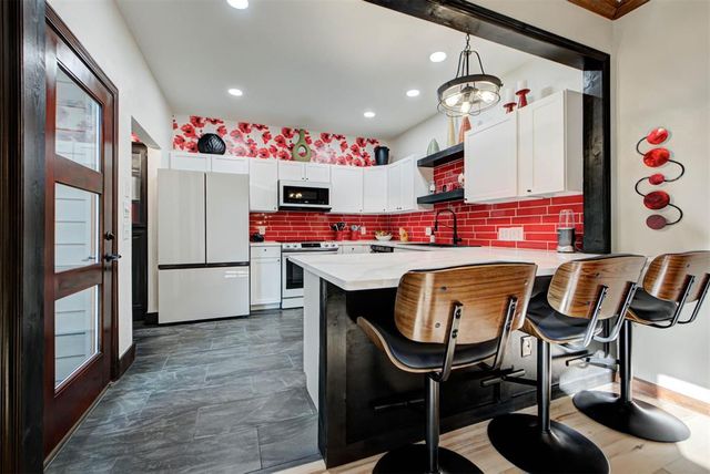 11300 N Pennsylvania Avenue 103, Oklahoma City, OK 73120