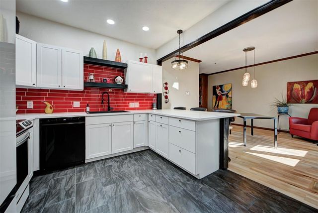 11300 N Pennsylvania Avenue 103, Oklahoma City, OK 73120