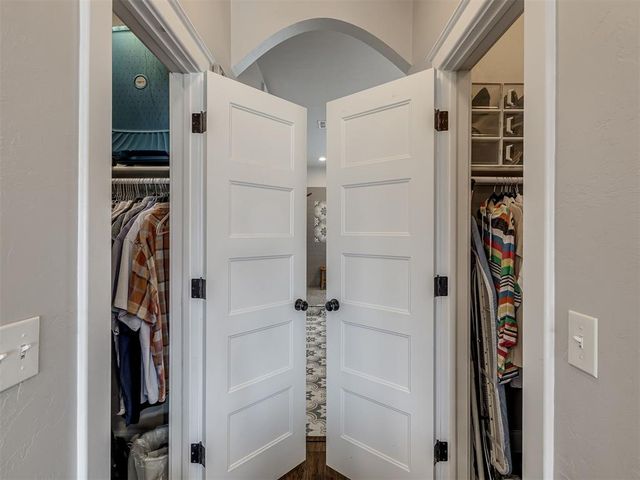 837 Carriage Lane, Norman, OK 73069