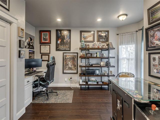 837 Carriage Lane, Norman, OK 73069