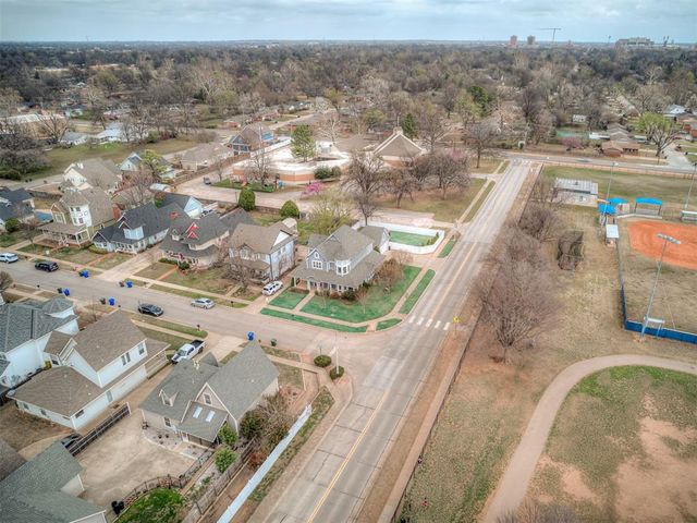 837 Carriage Lane, Norman, OK 73069