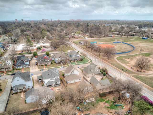 837 Carriage Lane, Norman, OK 73069