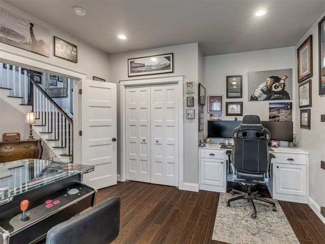 837 Carriage Lane, Norman, OK 73069