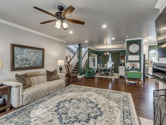 837 Carriage Lane, Norman, OK 73069
