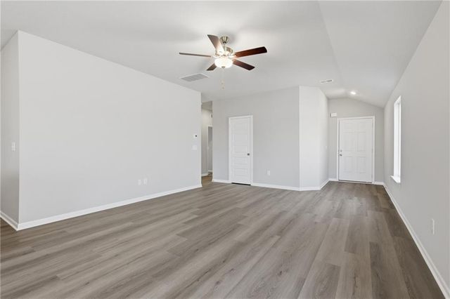 20233 W 194th Terrace, Spring Hill, KS 66083